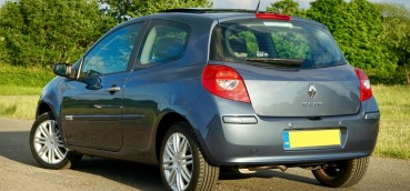 Comment changer ses injecteurs de RENAULT CLIO 3 1.5 dCi 86 CV  ?